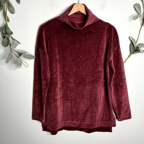 Maroon Mock Neck Tunic LAST CALL - Picture 1 of 5